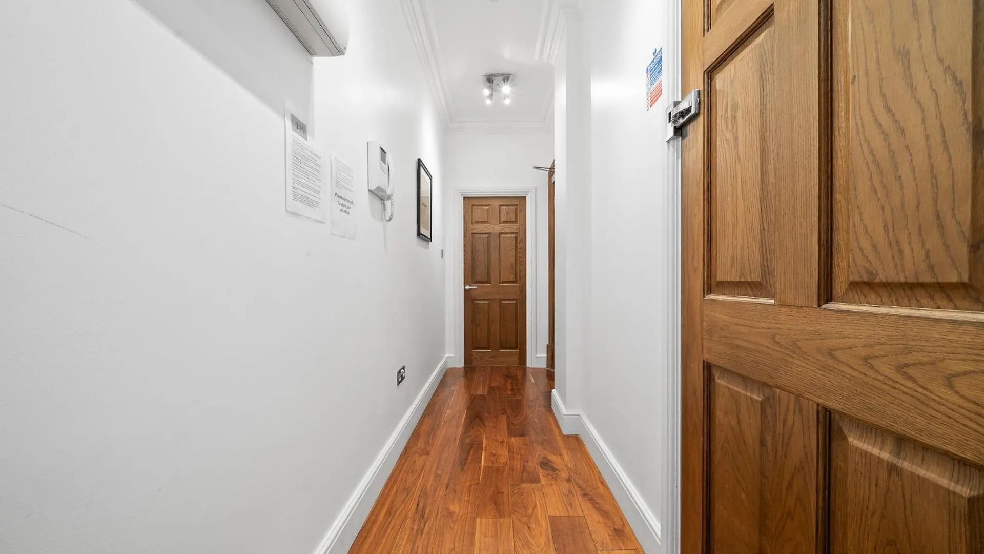 Apartment 1, 48 Bishopsgate By City Living London 0*,  Großbritannien